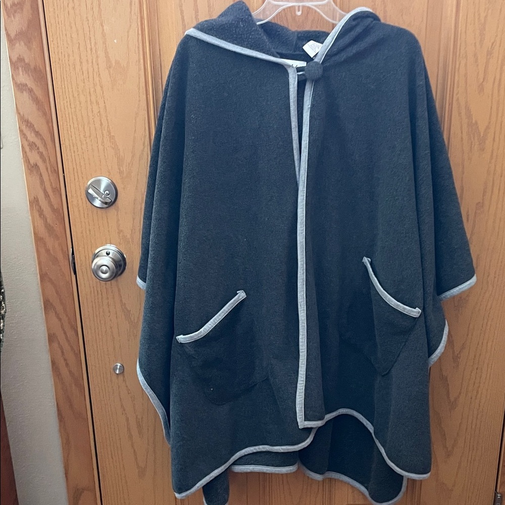 Moda Charcoal Gray Poncho